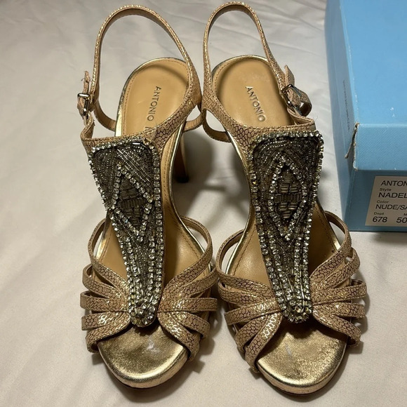 Antonio Melani Nadelle Nude/Sand/Gold Size 8 Beaded & Rhinestone Heels - Picture 2 of 13